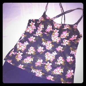 Women’s tankini swimsuit